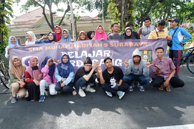 Dengan Semngat Almamater Pelajar Berdangang MUSE Aktif Kembali