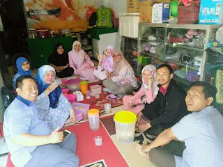 Halal Bihalal: Guru SMA Muhammadiyah 9 Surabaya Silaturahmi ke Ketua PC Muhammadiyah Wiyung